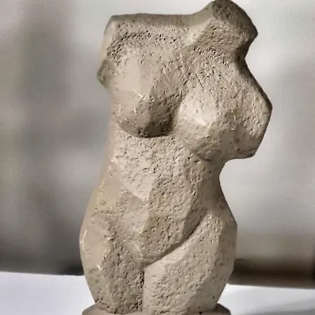 Micasatucasa * 티라나